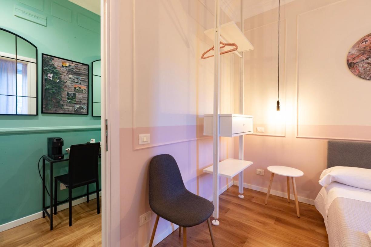 Rdr Tortona Rooms Rzym Zewnętrze zdjęcie