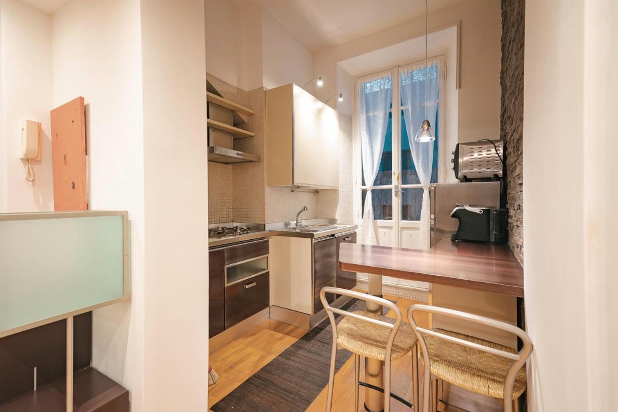 Rdr Tortona Rooms Rzym Zewnętrze zdjęcie